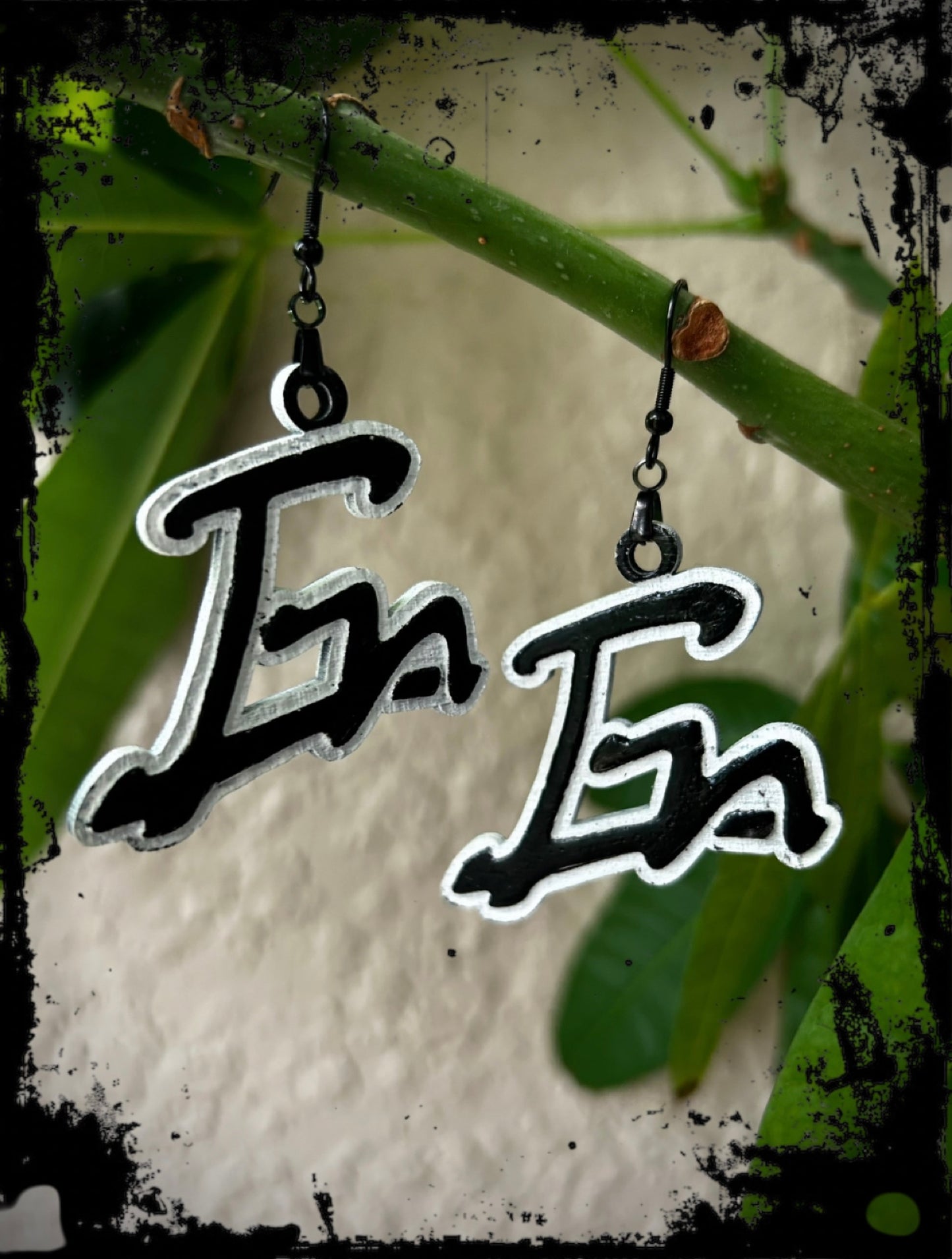 Innate Earrings (wood)