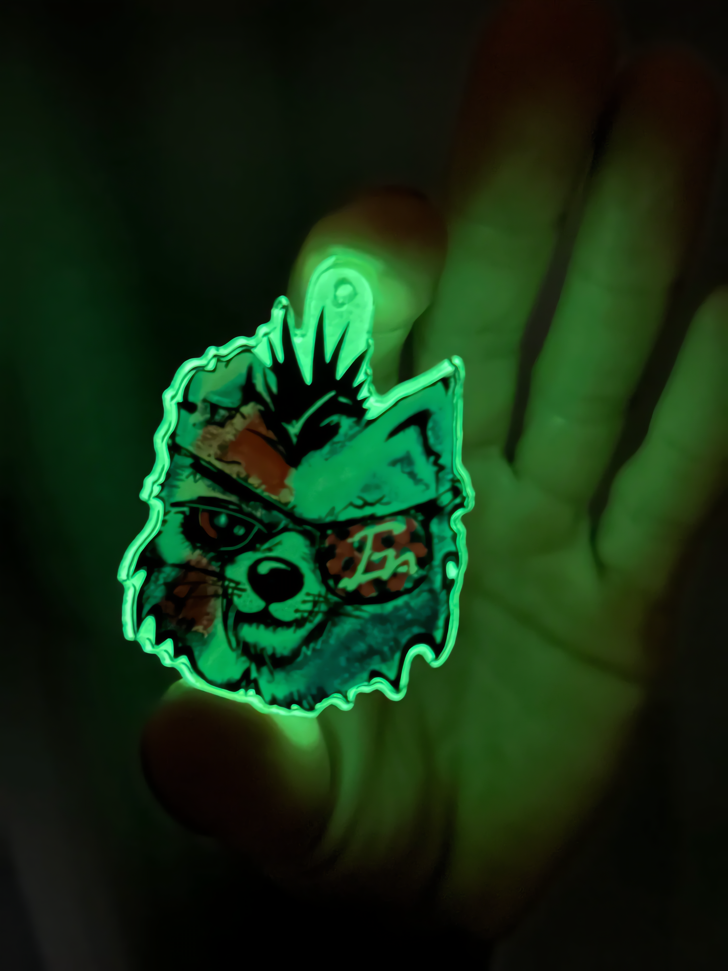 Waterproof (Golw-In-The-Dark) Wolf Necklace